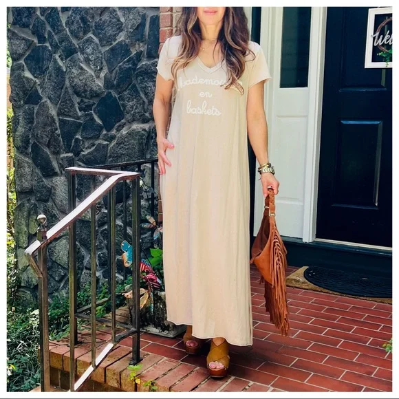 Mademoiselle en Baskets Tshirt Boho DressMade in Italy - Picture 6 of 9